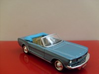 /album/fotogaleria-ine-modely/ford-mustang-convertible-1964-jpg/